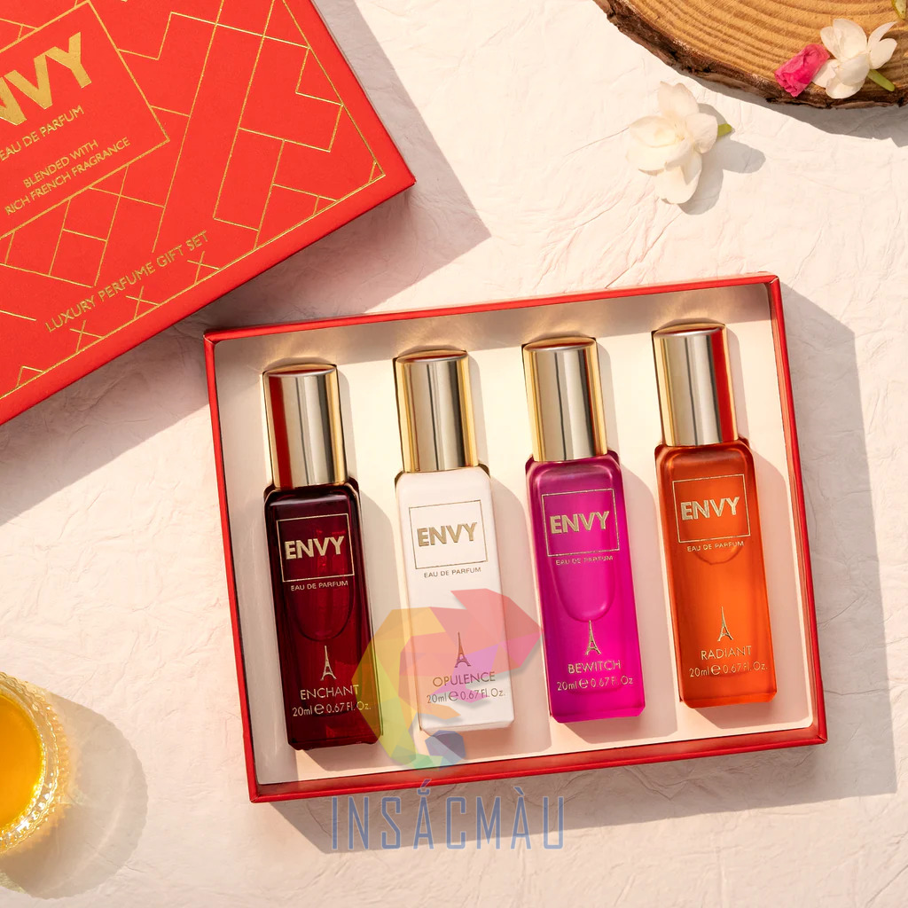 Mẫu tem dán nước hoa chiết màu sắc bắt mắt