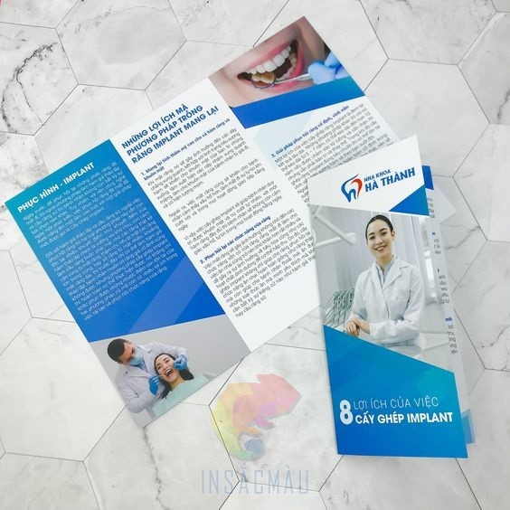 Mẫu tờ rơi giới thiệu trung tâm nha khoa