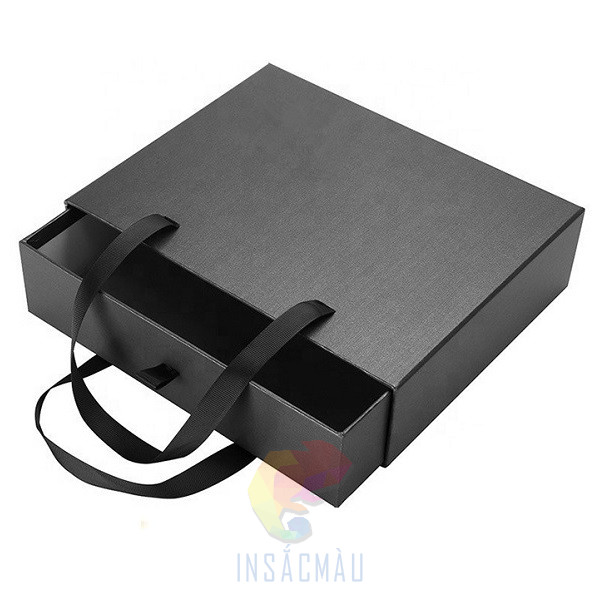 Hộp Carton Có Quai Xách