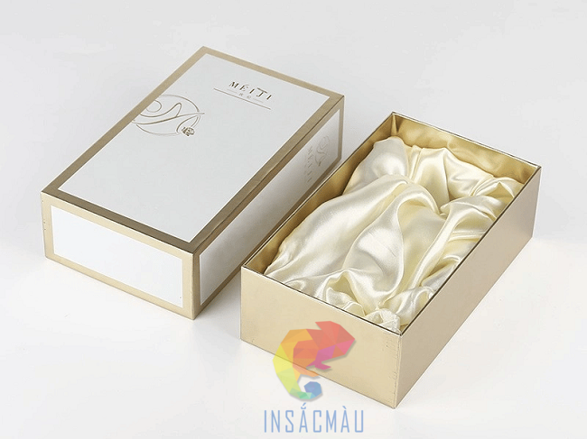 Mẫu hộp giấy carton lạnh ép kim sang trọng, cao cấp