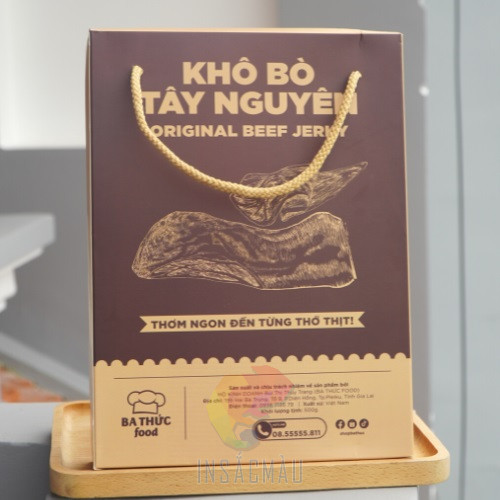 Mẫu hộp giấy carton đựng khô bò, có quai