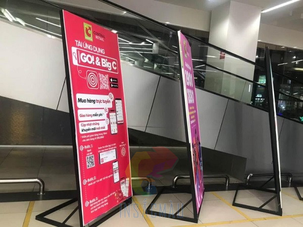 Kích thước standee chữ L