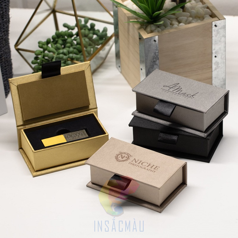 Mẫu hộp đựng USB ép kim logo thương hiệu