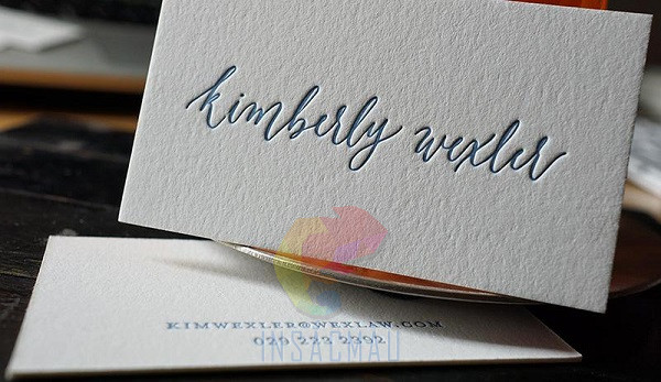 Các Font Chữ Đẹp Thiết Kế Name Card 15 Hạn chế sử dụng chữ in hoa