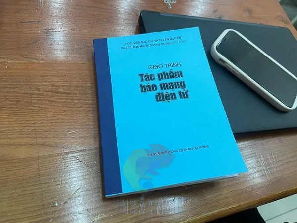 Mẫu giáo trình gáy dán băng keo
