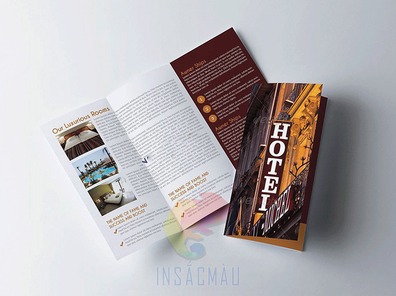 In brochure khách sạn có lợi ích gì?