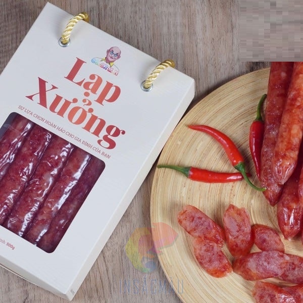 Mẫu hộp giấy đựng lạp xưởng màu trắng sang trọng