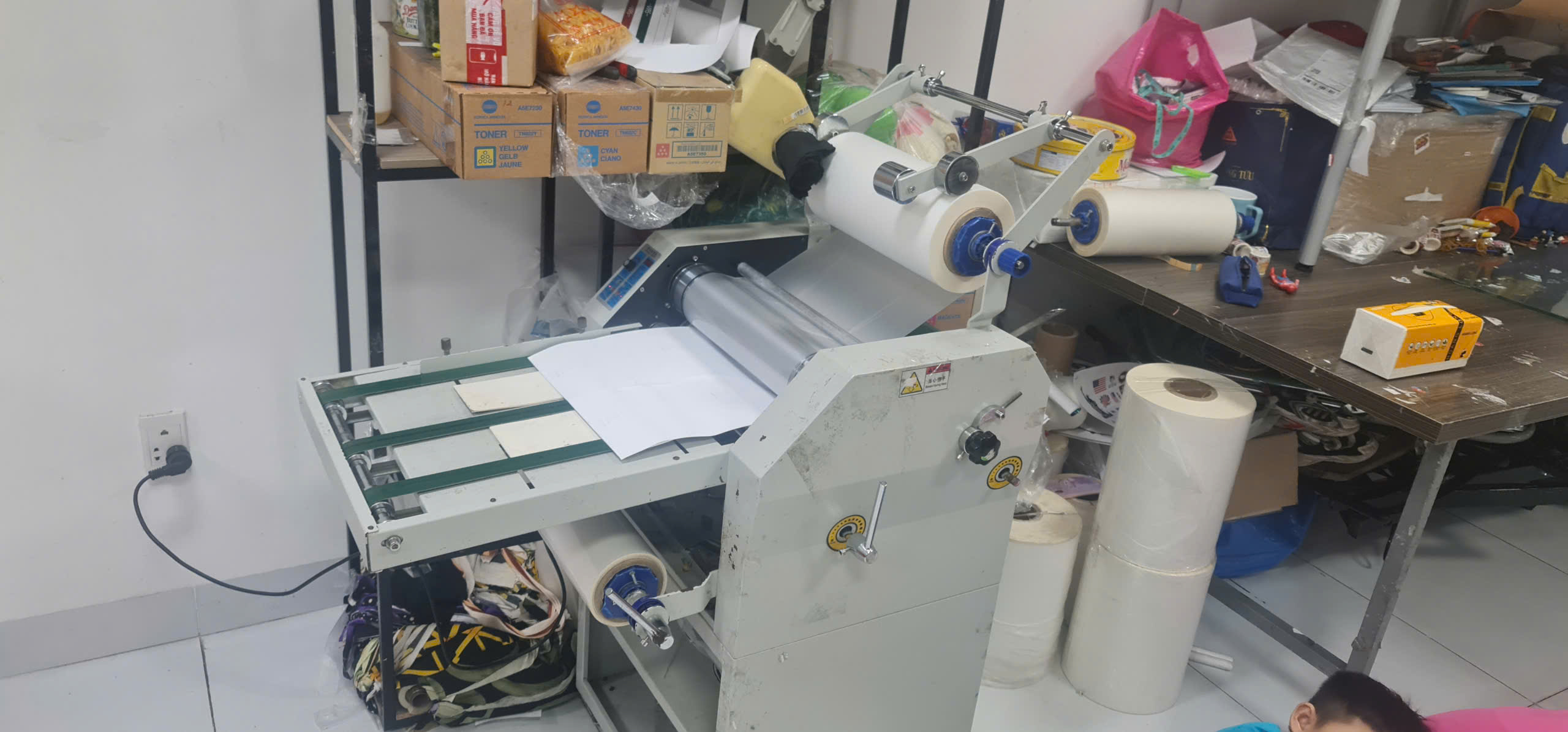 Lý do nên đặt in tem nhãn decal tại In Sắc Màu