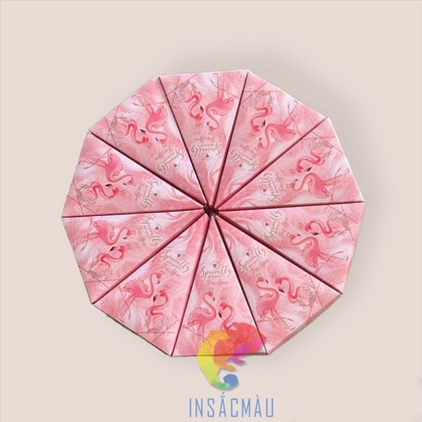 Mẫu hộp giấy tam giác đựng bánh phu thê