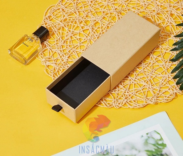 Hộp quà dạng nắp rút dáng dài