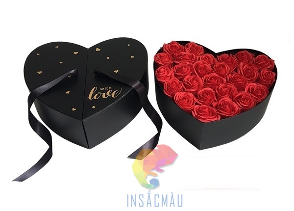 Hộp quà hình trái tim màu đen ấn tượng