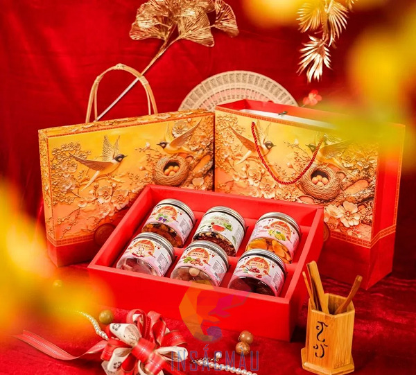 Mẫu hộp quà Tết in hình chim én