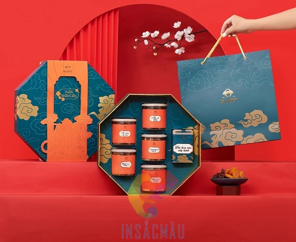 Mẫu hộp quà Tết vẽ tay đẹp, sang trọng