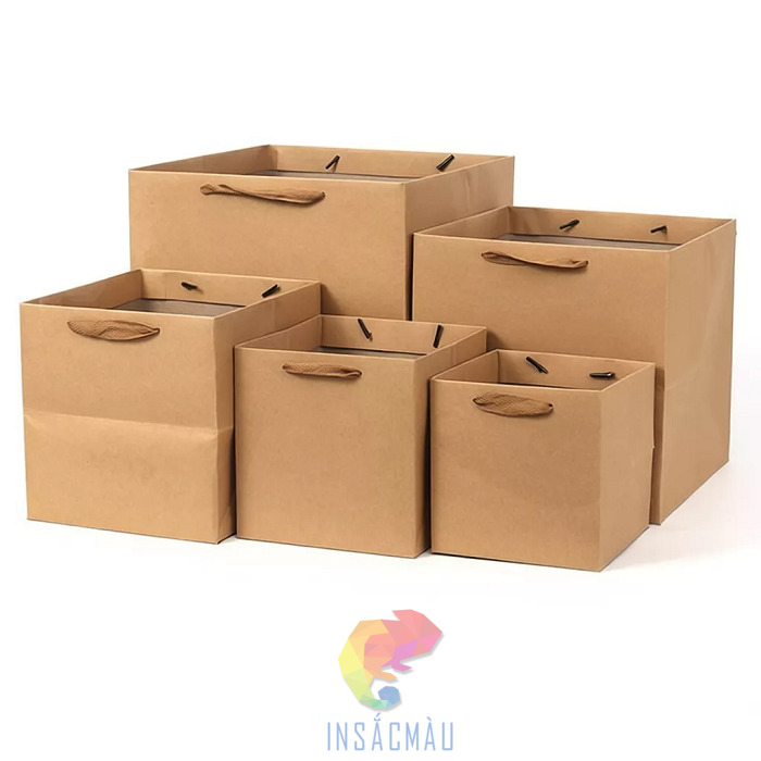 Mẫu túi giấy vuông nhiều kích thước