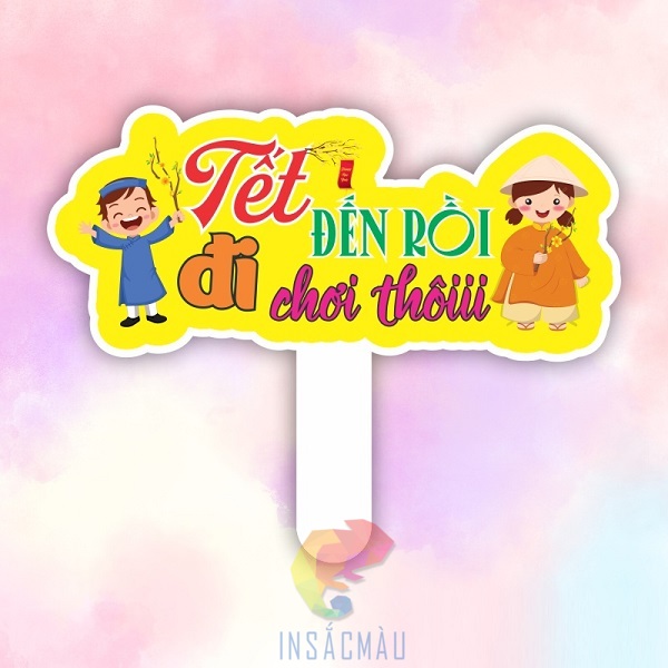 Mẫu hashtag Tết cầm tay in thông điệp dễ thương