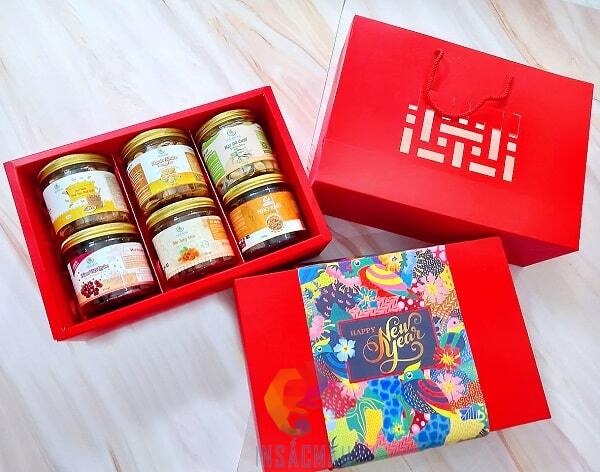Mẫu hộp đựng mứt Tết 2026 sang trọng, chất lượng