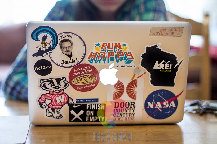 Các mẫu sticker dán laptop đáng yêu