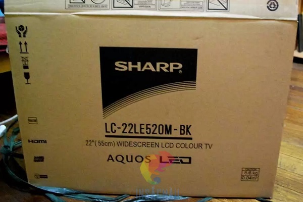 Mẫu thùng giấy carton đựng tivi thương hiệu Sharp