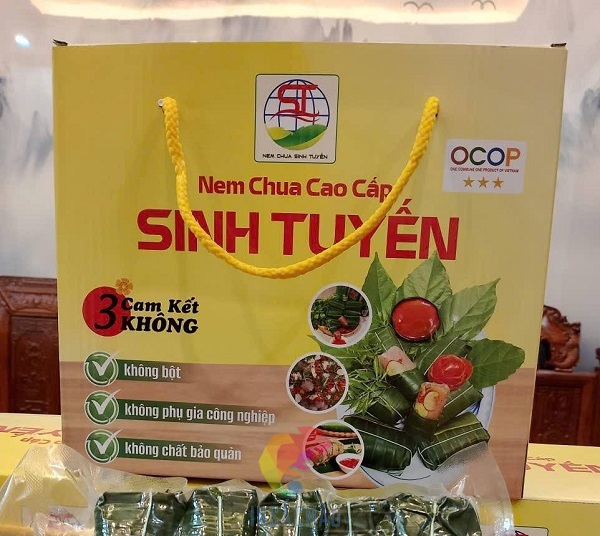 In hộp đựng nem chua tại xưởng In Sắc Màu