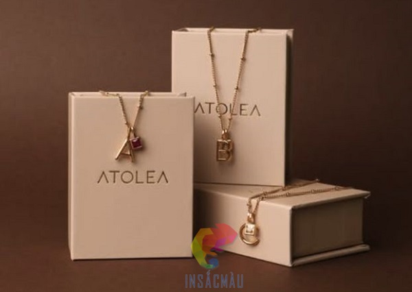 Mẫu hộp cao cấp đựng dây chuyền