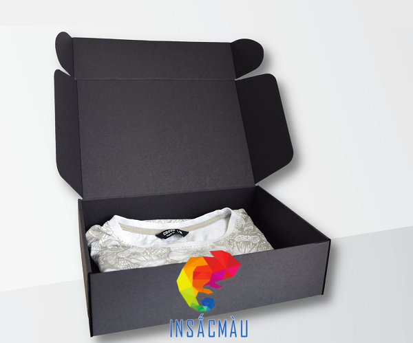 Mẫu hộp giấy đựng quần áo kiểu nắp gài chắc chắn