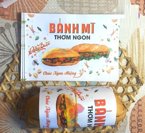 In giấy gói bánh mì giá rẻ, đảm bảo an toàn thực phẩm tại In Sắc Màu