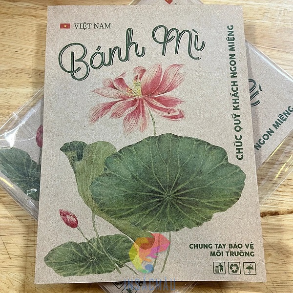 Mẫu giấy kraft gói bánh mì in họa tiết hoa sen bắt mắt