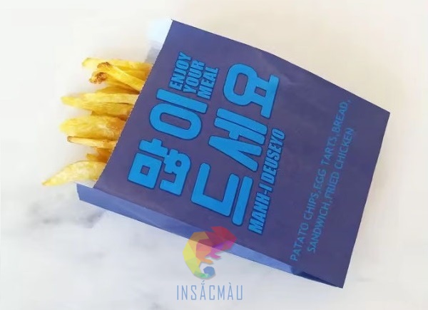 Mẫu túi giấy đựng khoai tây chiên màu xanh độc đáo