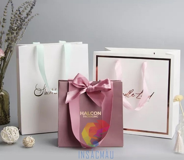 Mẫu túi giấy đựng trang sức cao cấp, tinh tế