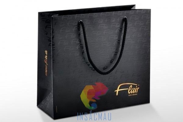 Mẫu túi giấy đen ép kim vàng cao cấp