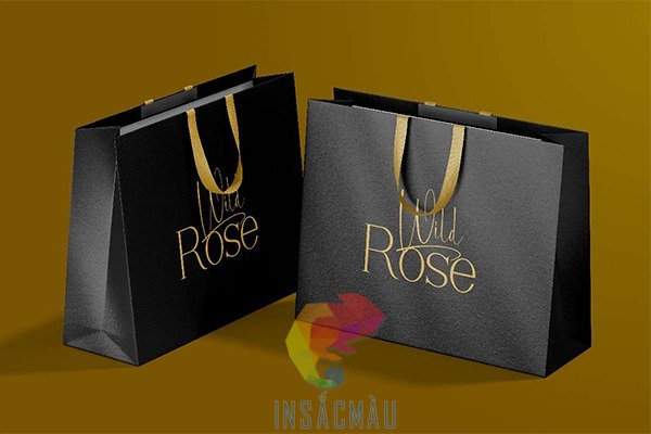 Mẫu túi giấy màu đen ép kim vàng sang trọng, đẳng cấp