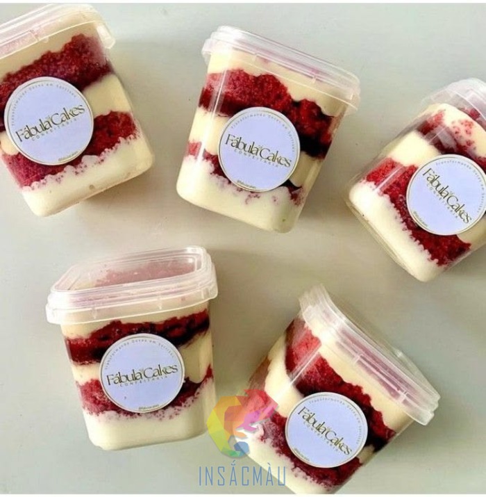 Mẫu tem dán panna cotta hình tròn