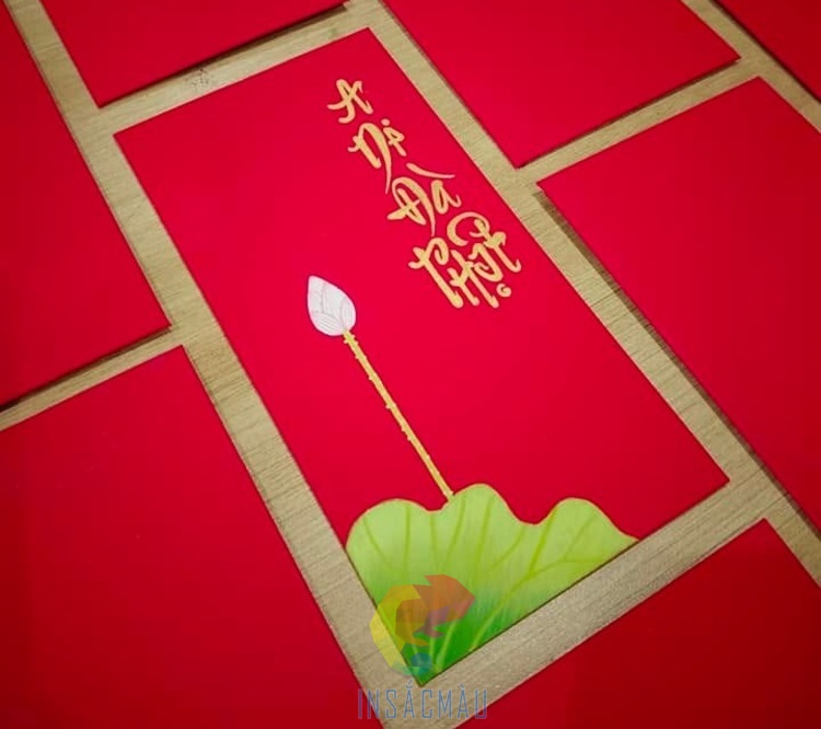 Mẫu bao lì xì in hình hoa sen và câu chú niệm