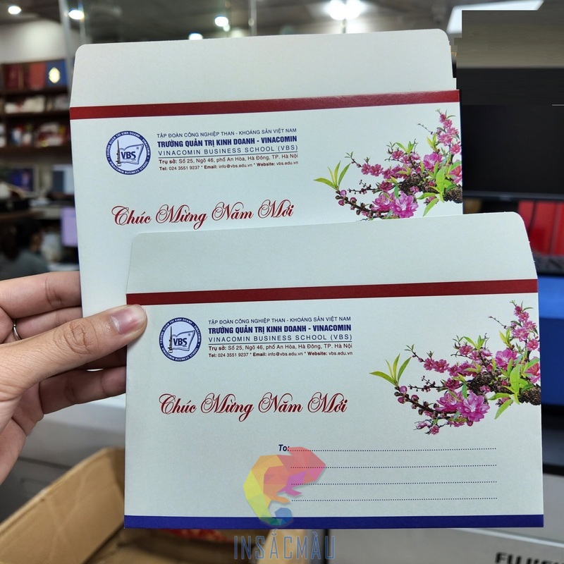 Mẫu bao thư chúc mừng năm mới in hình hoa đào